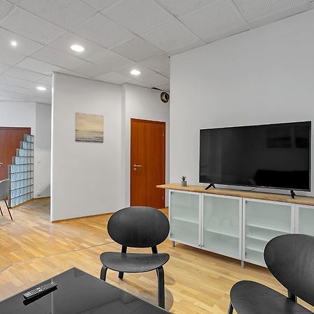 Bright Apartment In The Heart Of The City! เรคยาวิก ภายนอก รูปภาพ