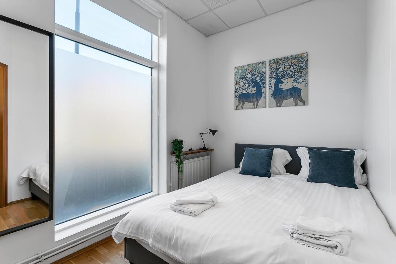 Bright Apartment In The Heart Of The City! เรคยาวิก ภายนอก รูปภาพ